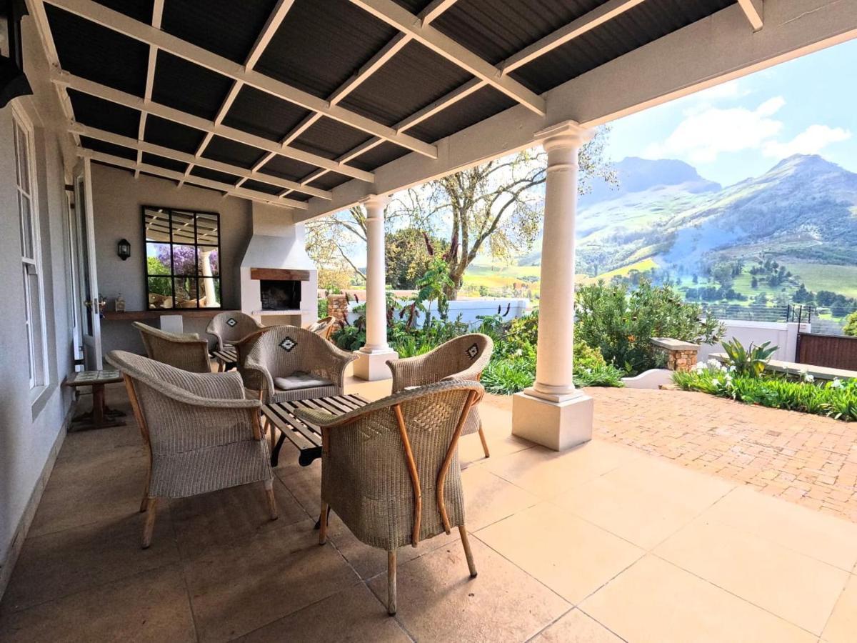 Banhoek Corner Guesthouse Stellenbosch Exterior photo
