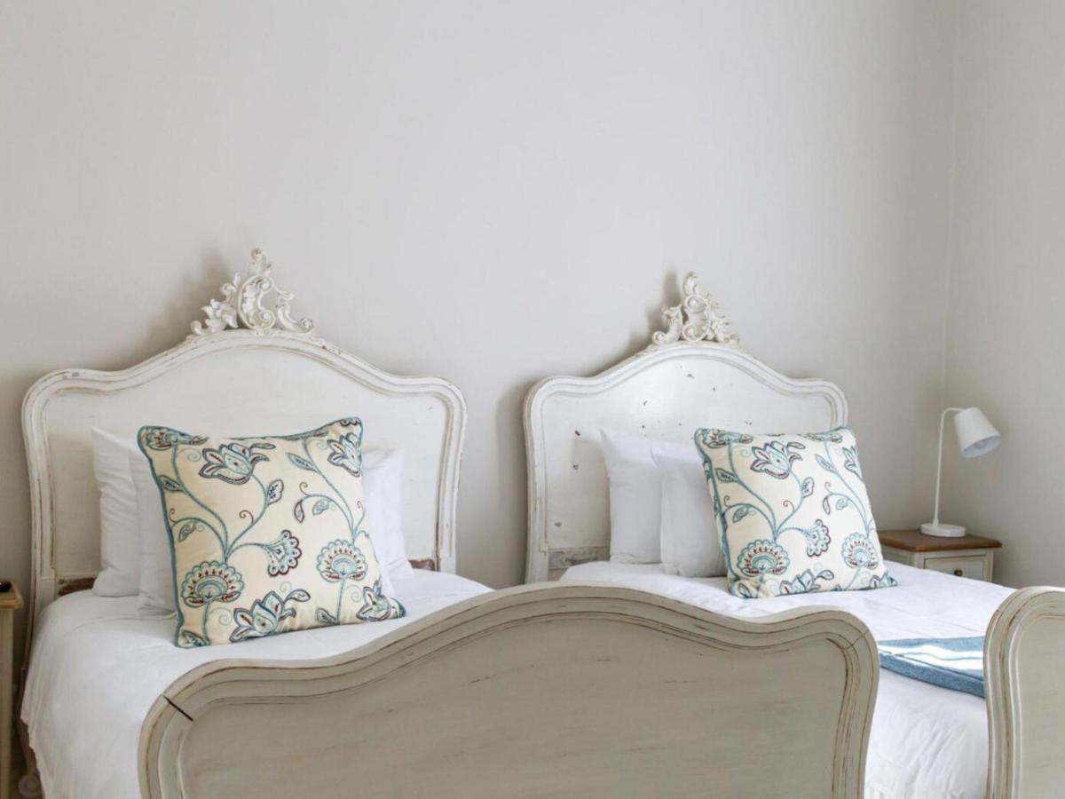 Banhoek Corner Guesthouse Stellenbosch Room photo