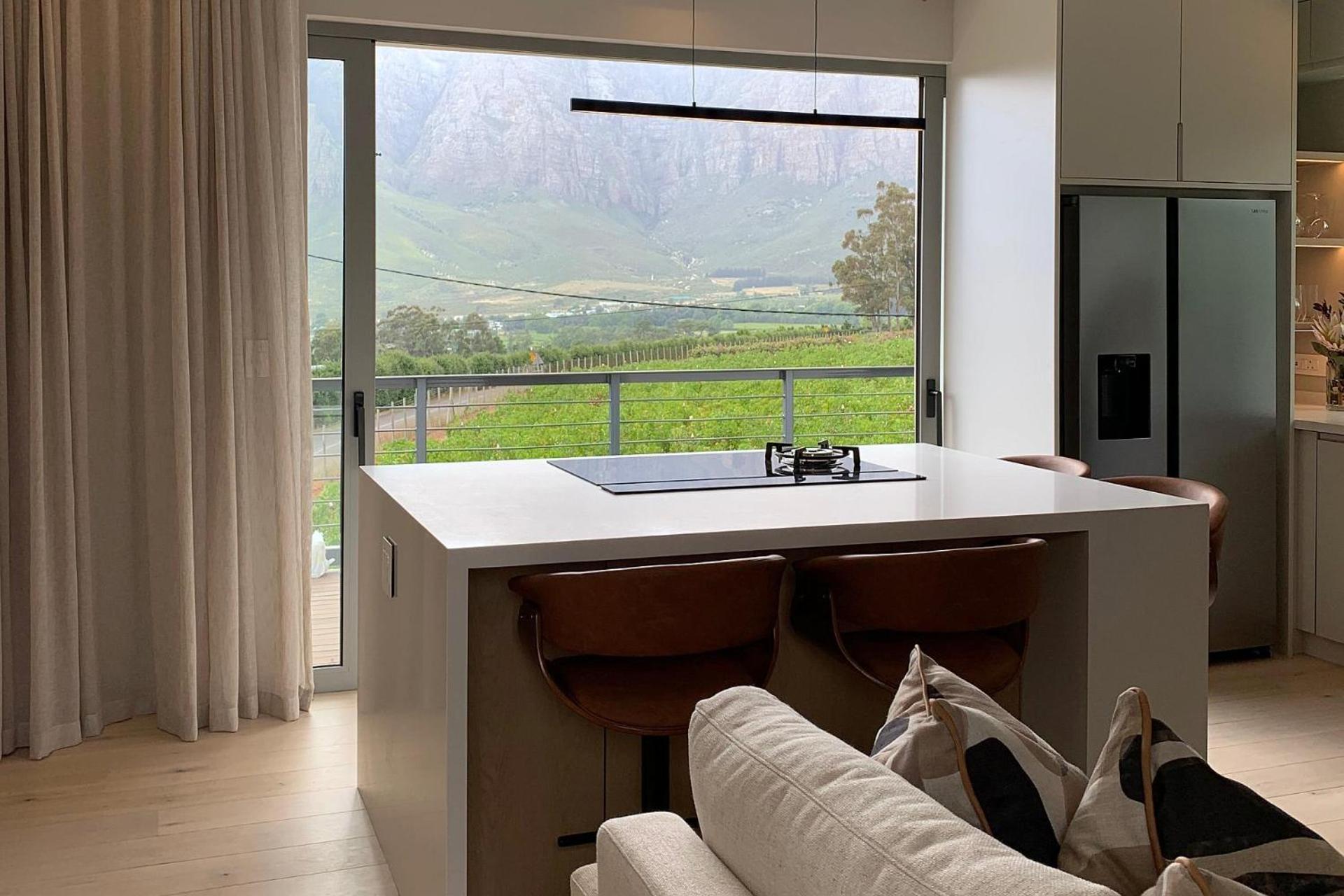 Banhoek Corner Guesthouse Stellenbosch Exterior photo